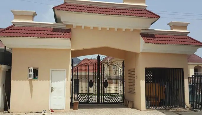 Gamji Royal Apartment image