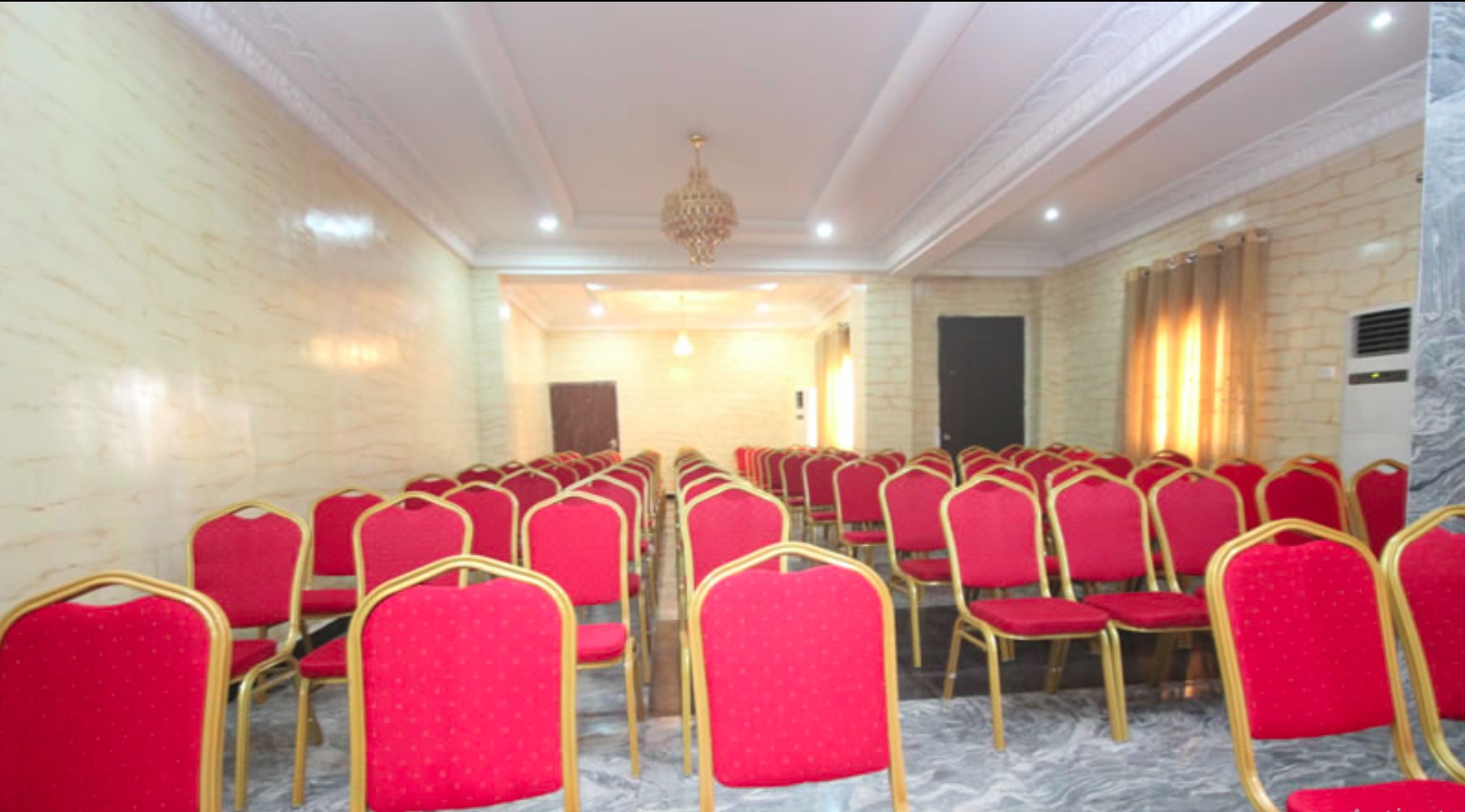 Laps New World Event Hall image